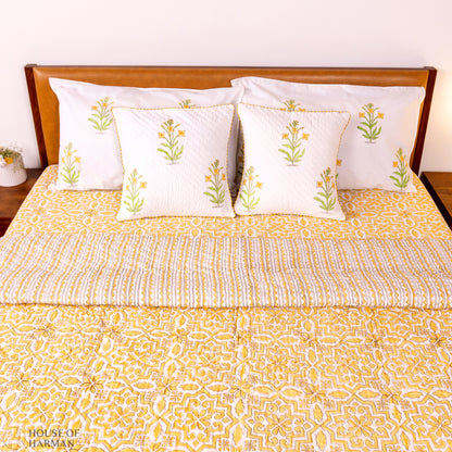 Golden Lattice Dream Bedsheet and Quilt