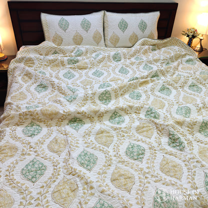 Golden Ivy Dream Bedcover