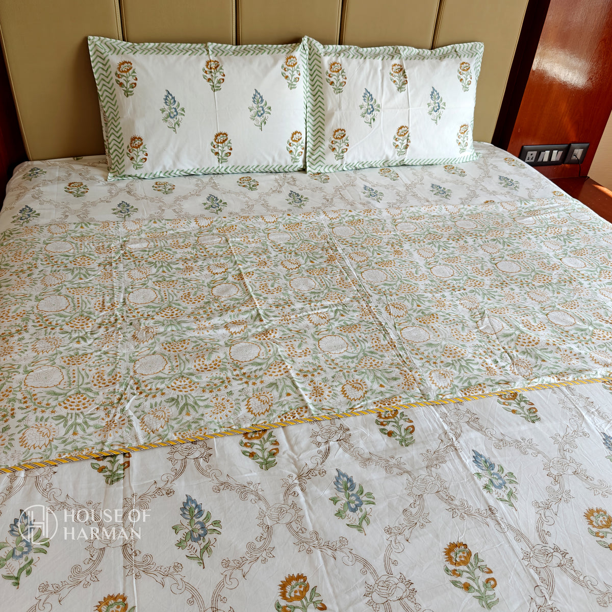 Ethereal Blooms Harmony Bedsheet and Dohar