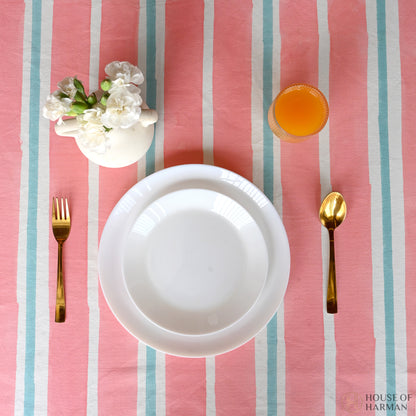 Blush Breeze Charm Table Cover