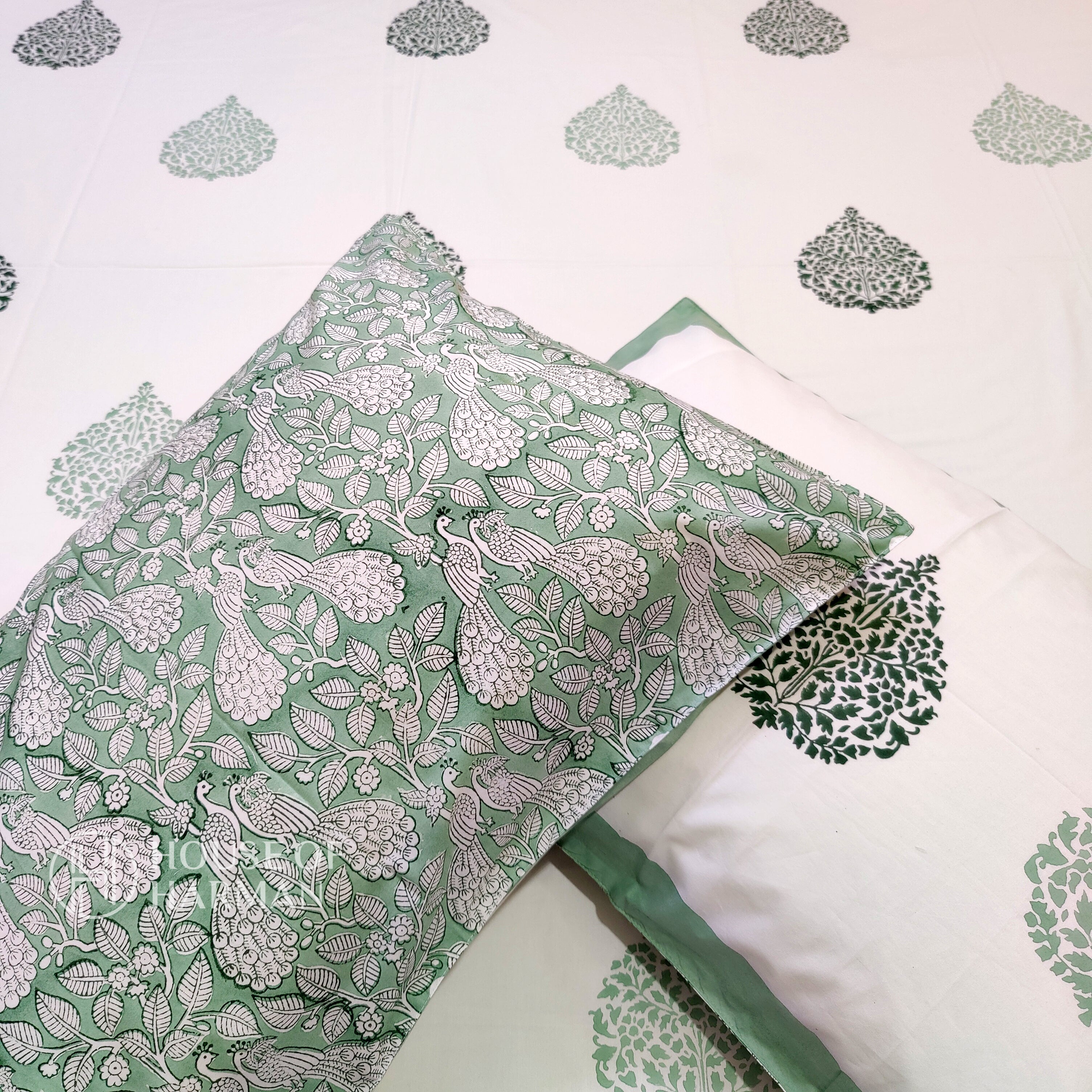 Emerald Spade Delight Bedsheet