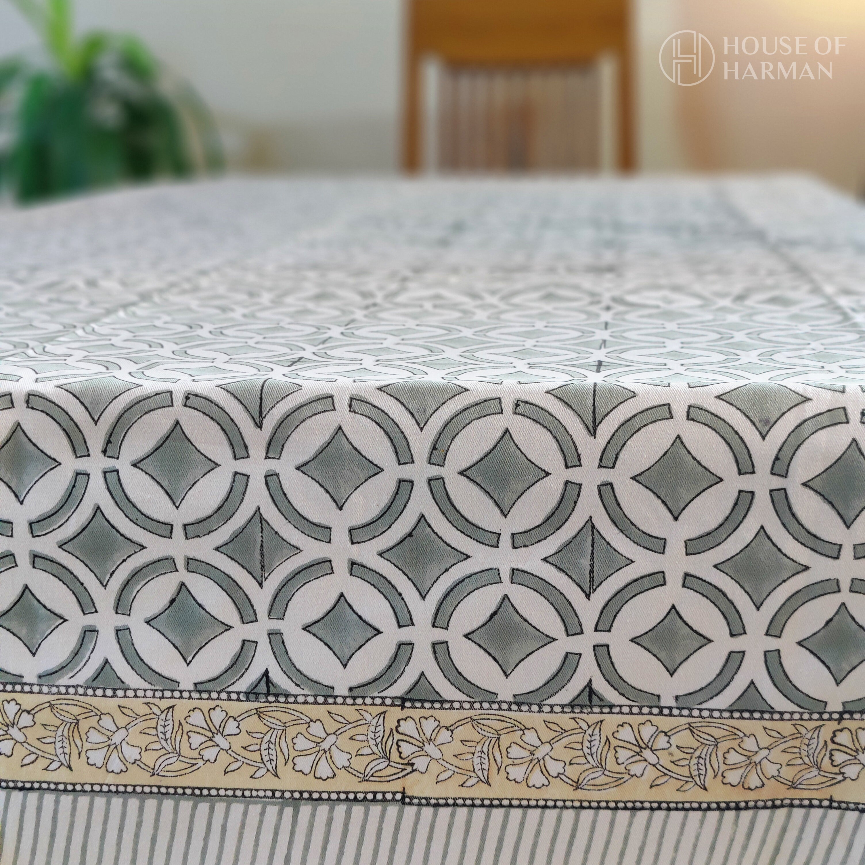 Modern Mosaic Table Cover