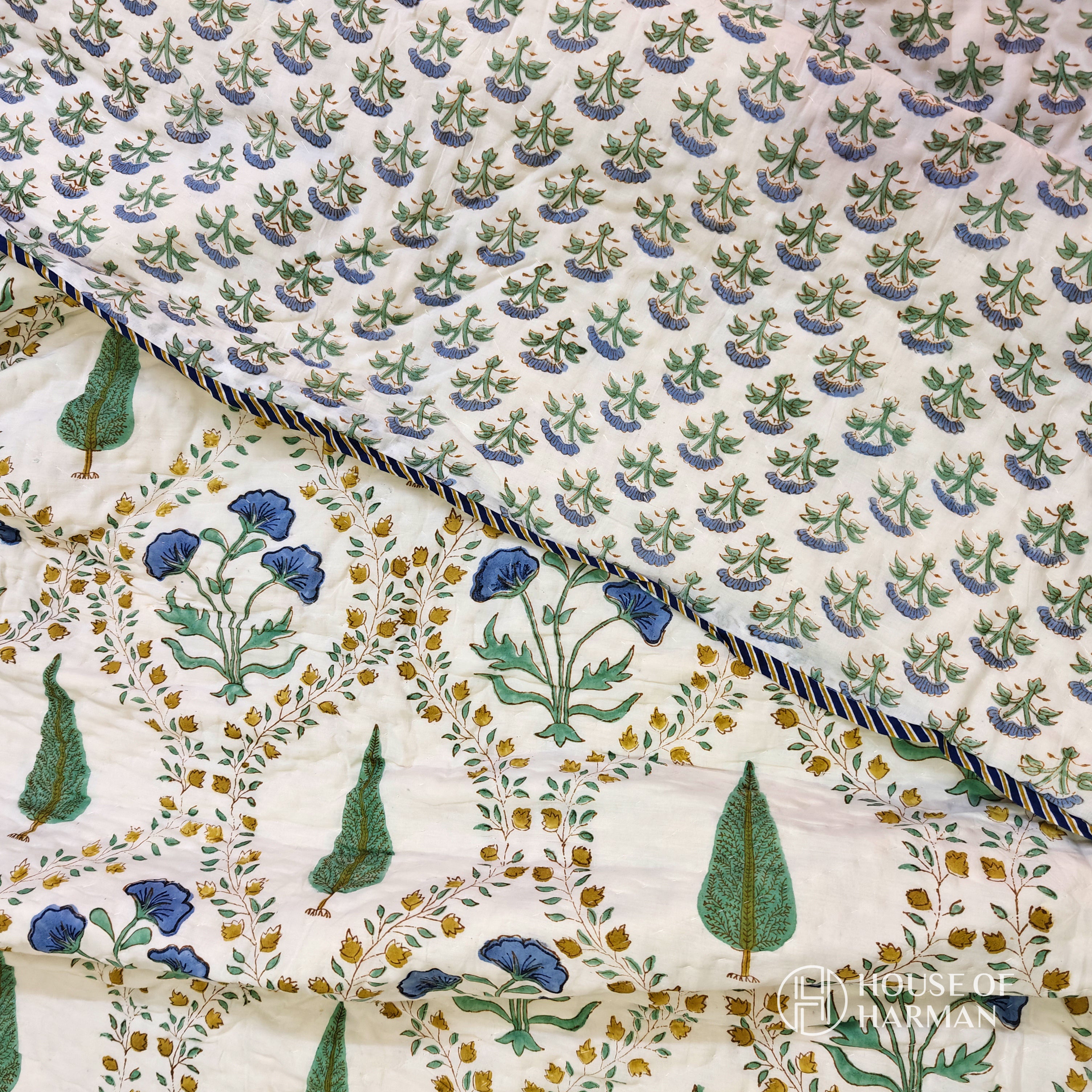 Sapphire Pine Floral Jaal Bedsheet and Quilt