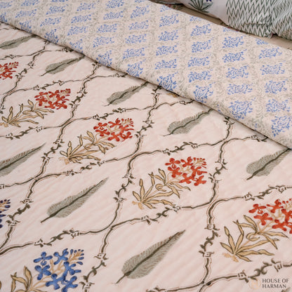 Valley Crest Blooms Quilt