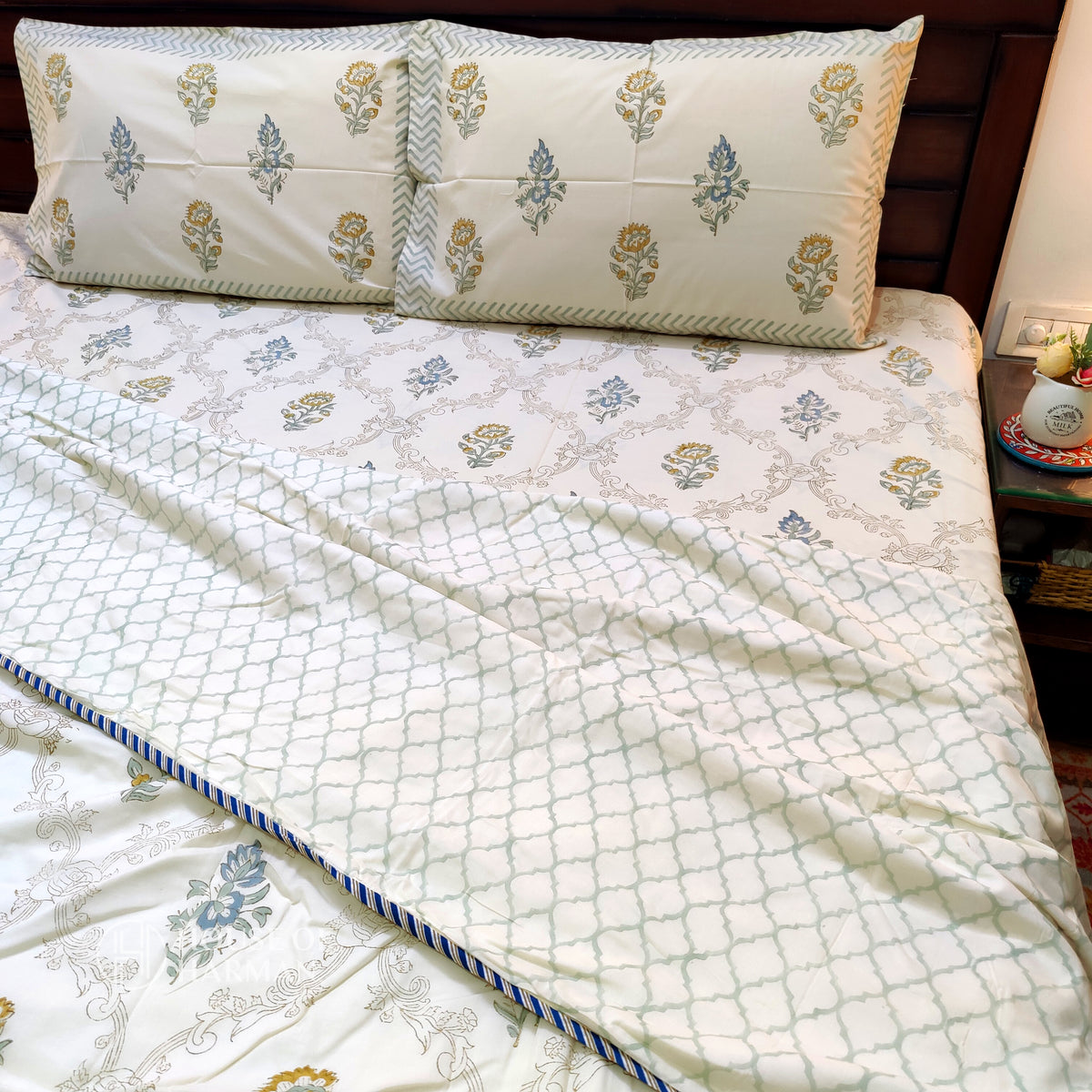 Desert Botanical Bliss Bedsheet and Dohar