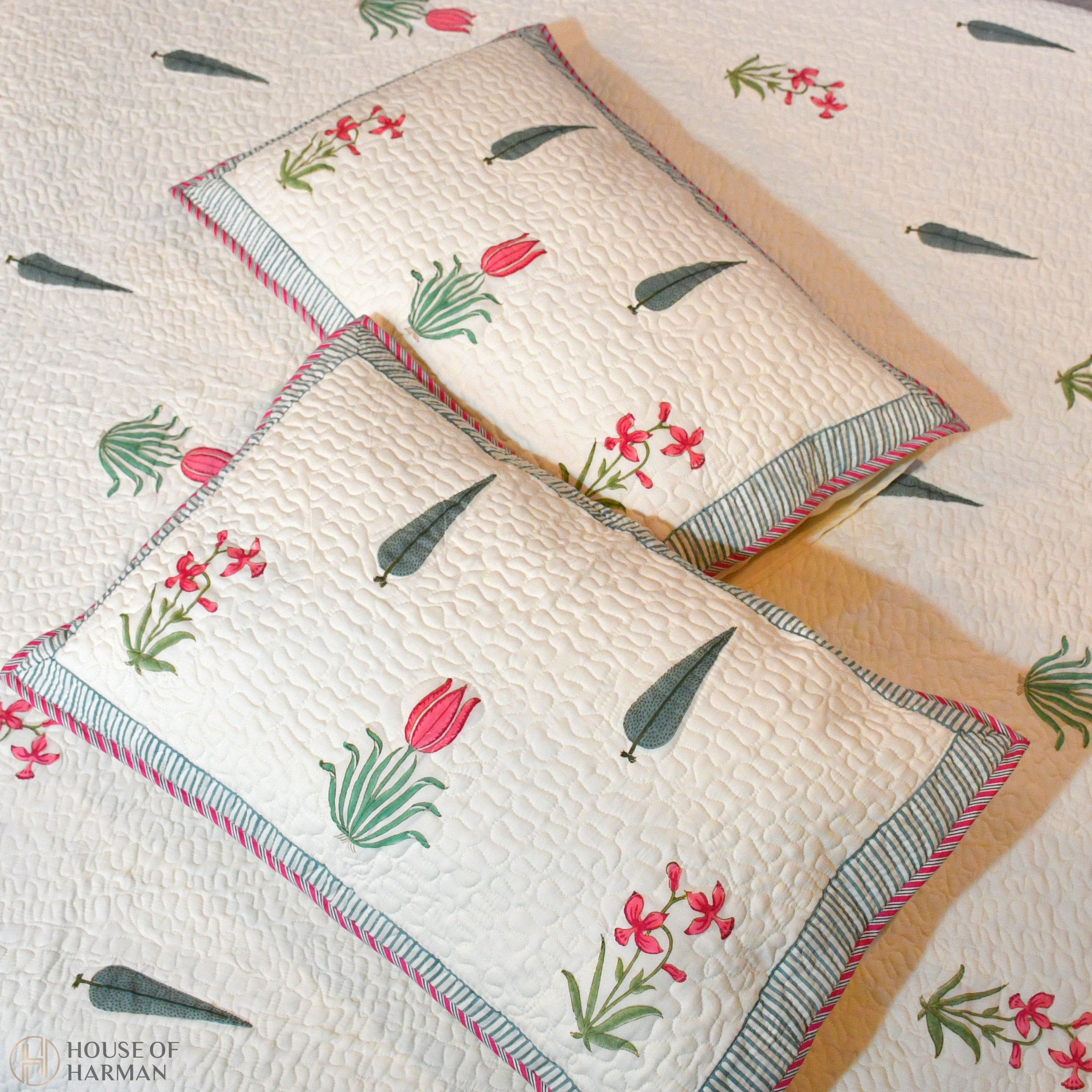 Sunlit Meadow Charm Bedcover (Beige Base)