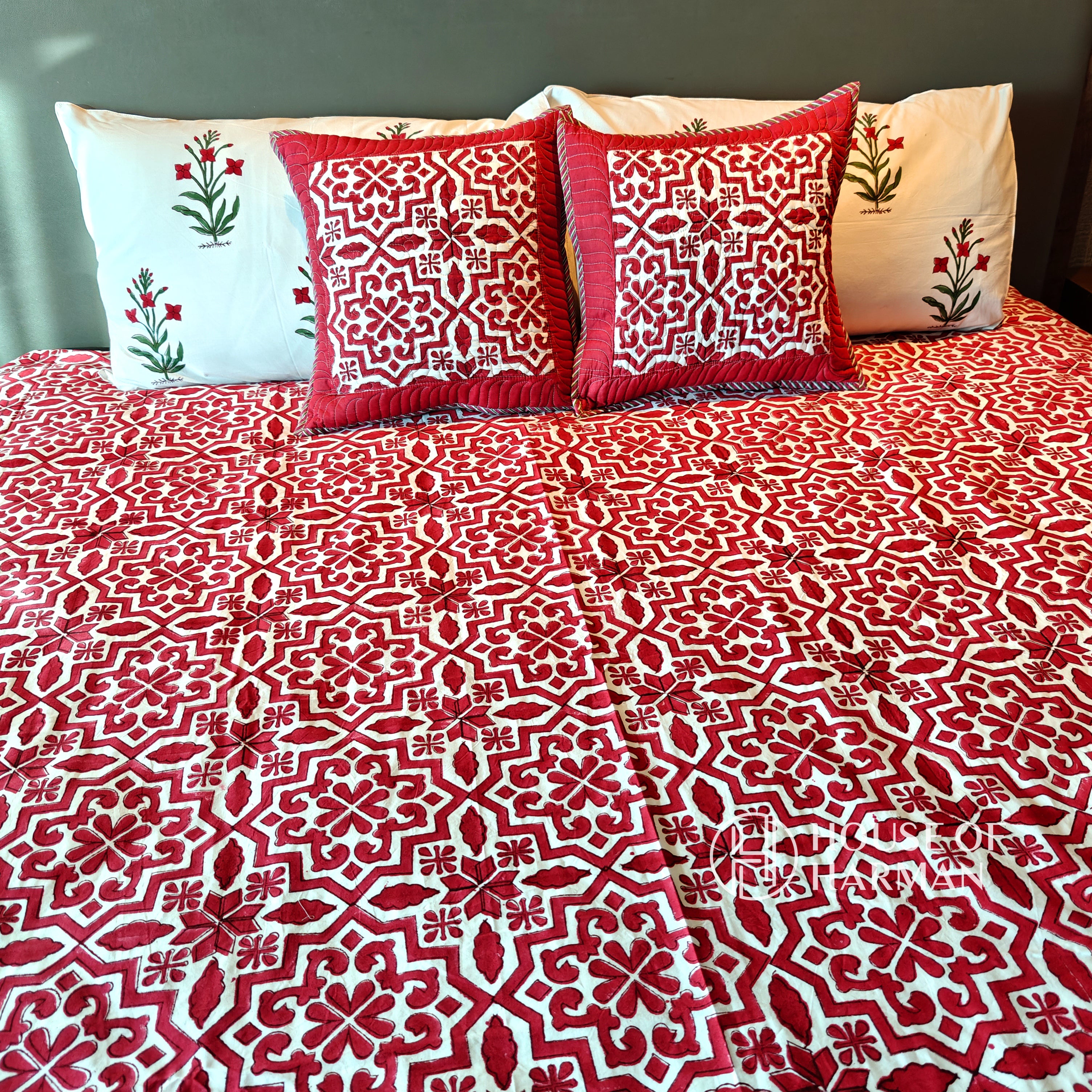 Crimson Lattice Dream Bedsheet