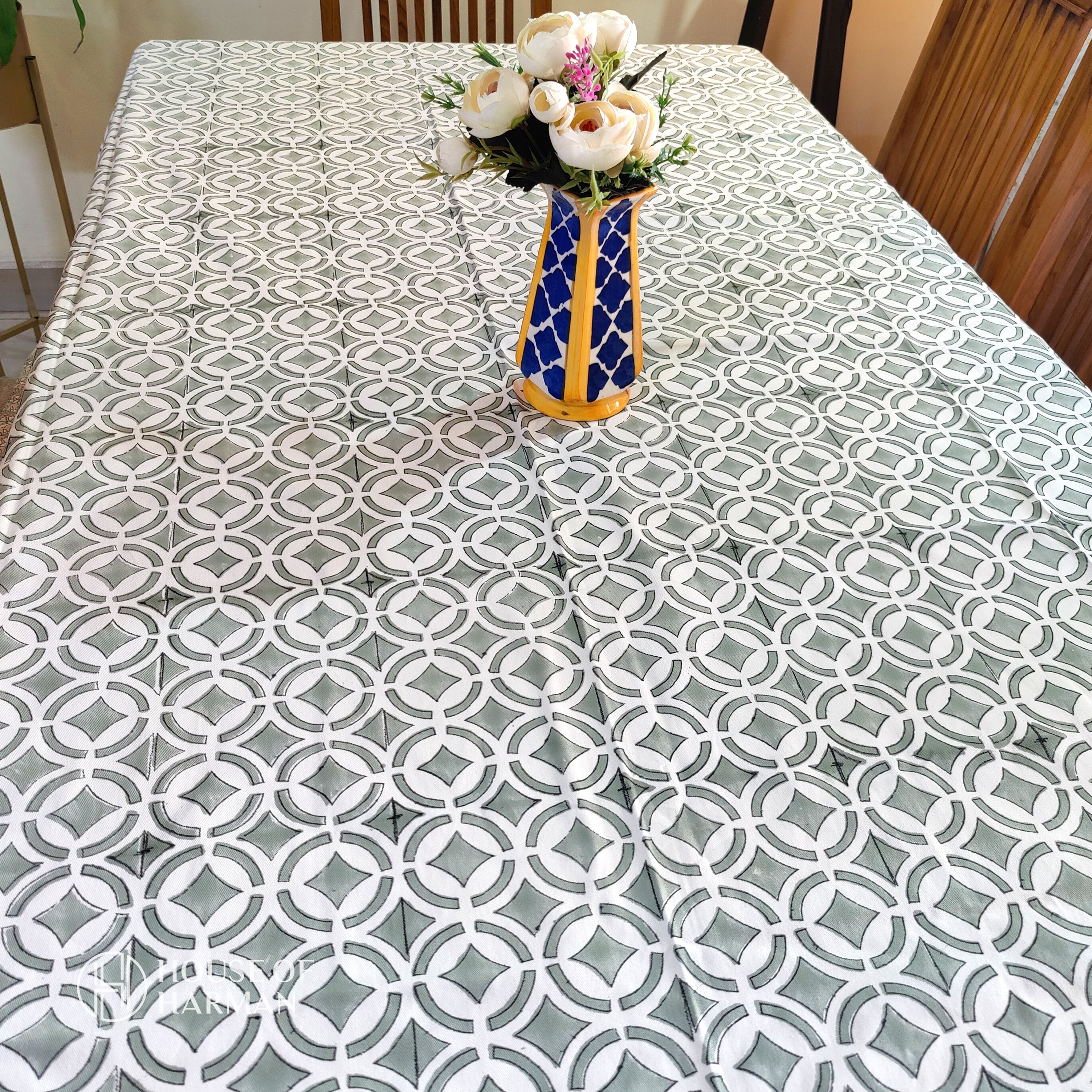 Modern Mosaic Table Cover