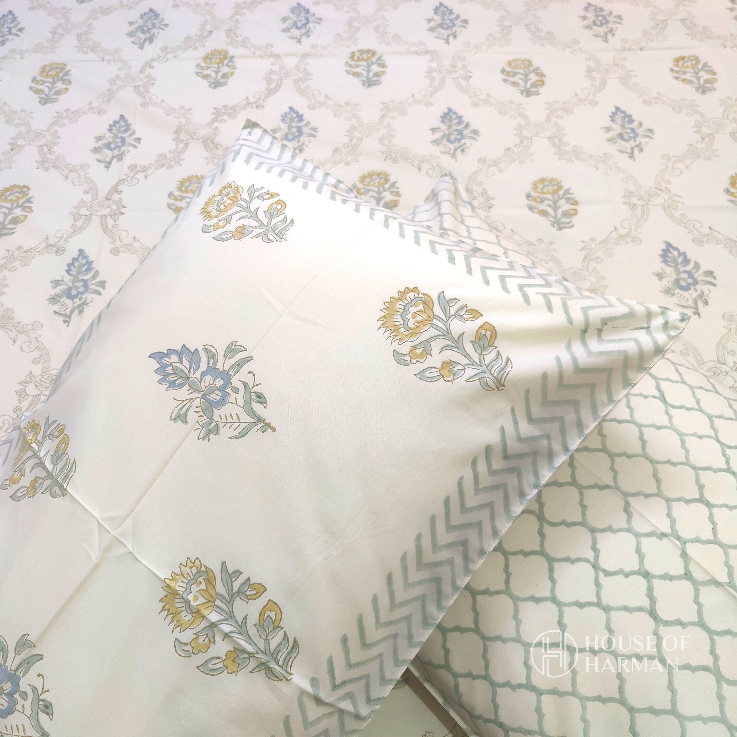 Desert Botanical Bliss Bedsheet