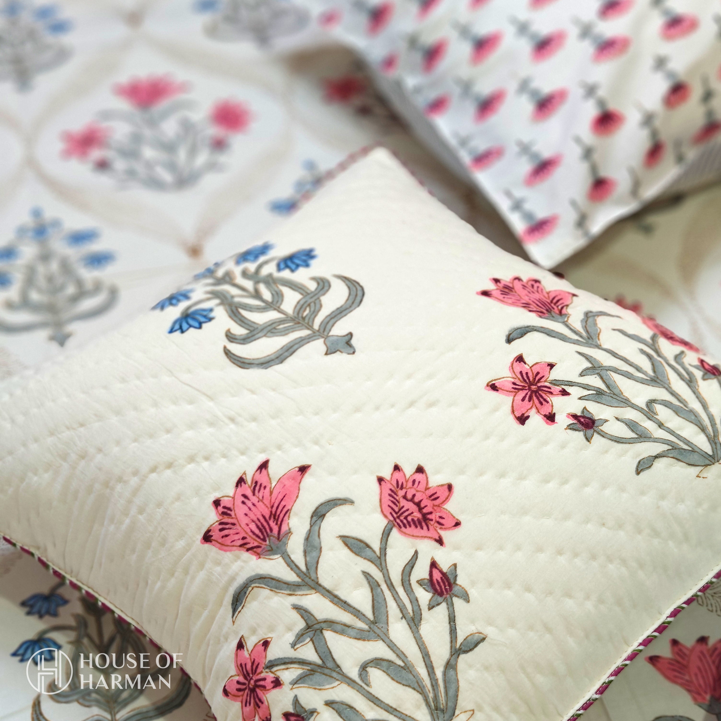 Garden of Flowers Bedsheet