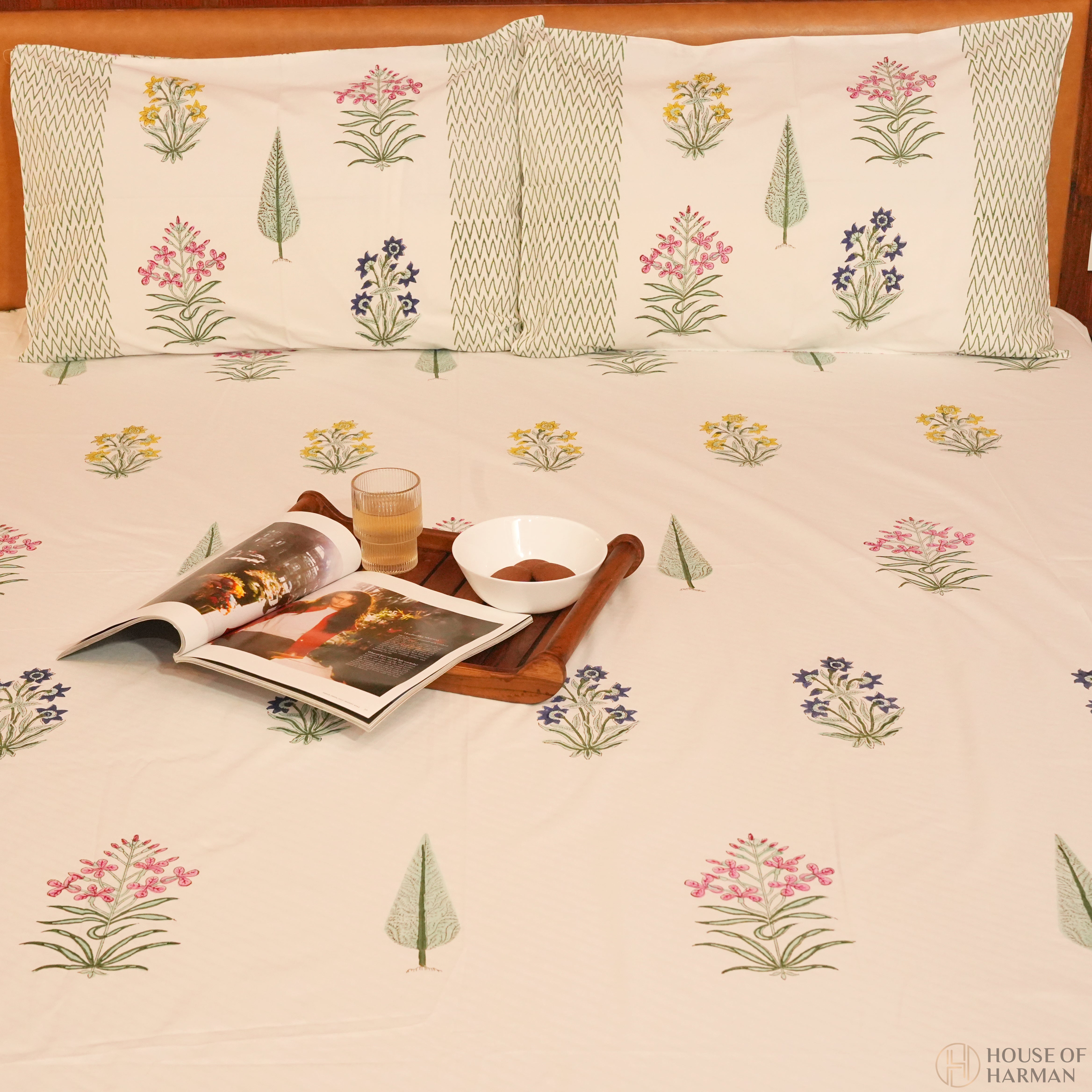 Springtime Botanica Bedsheet