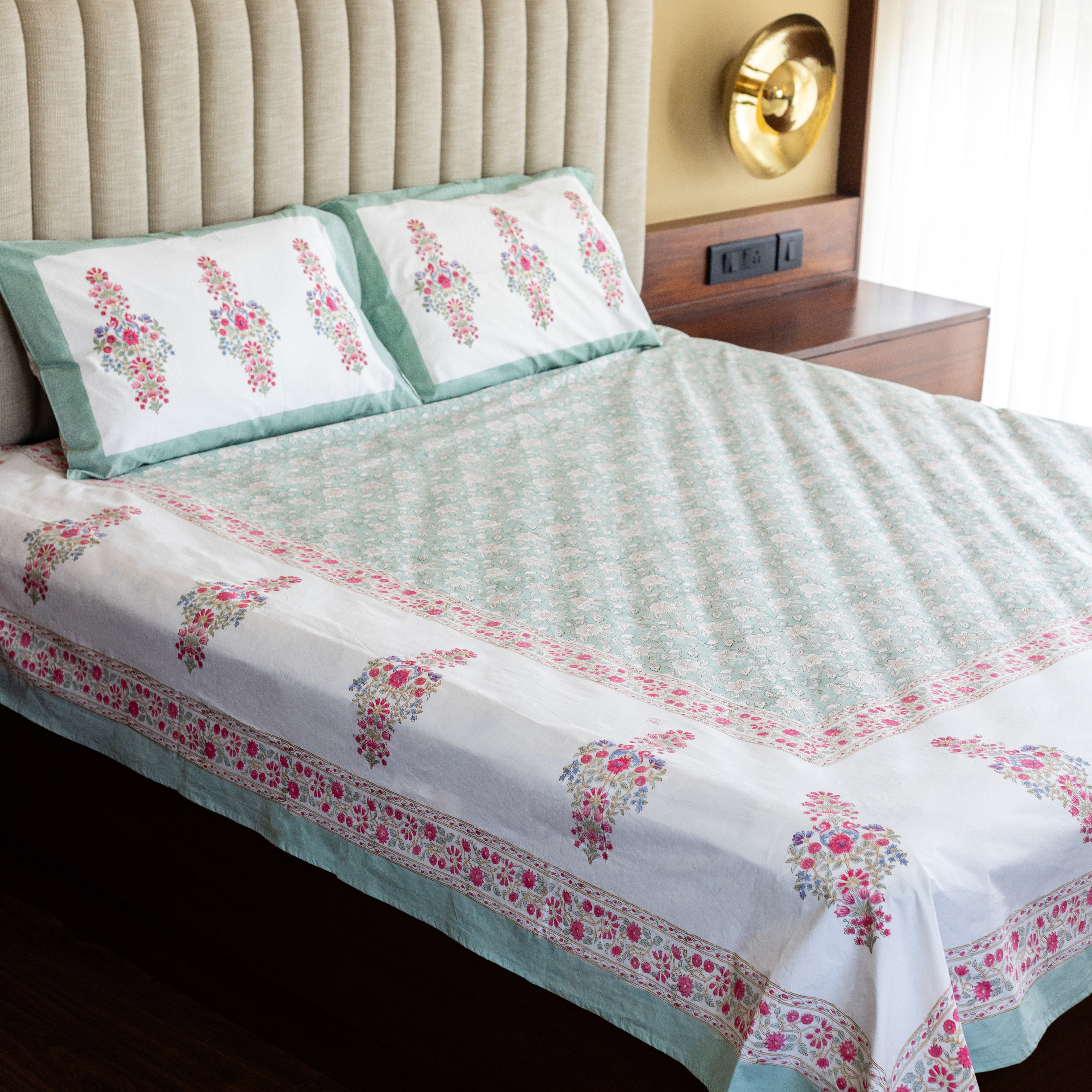 Earthy Floral Elegance Bedsheet and Quilt