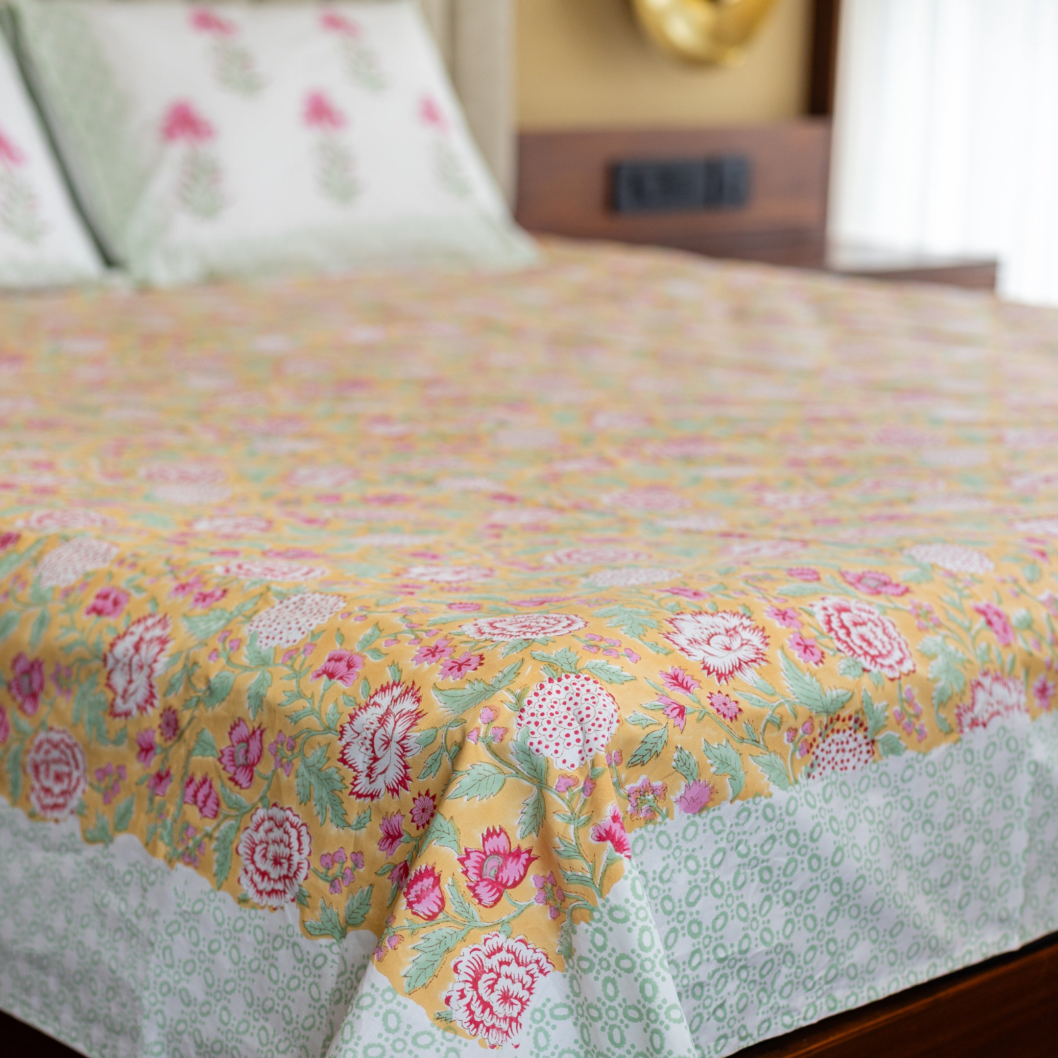 Amber Bloom Haven Bedsheet