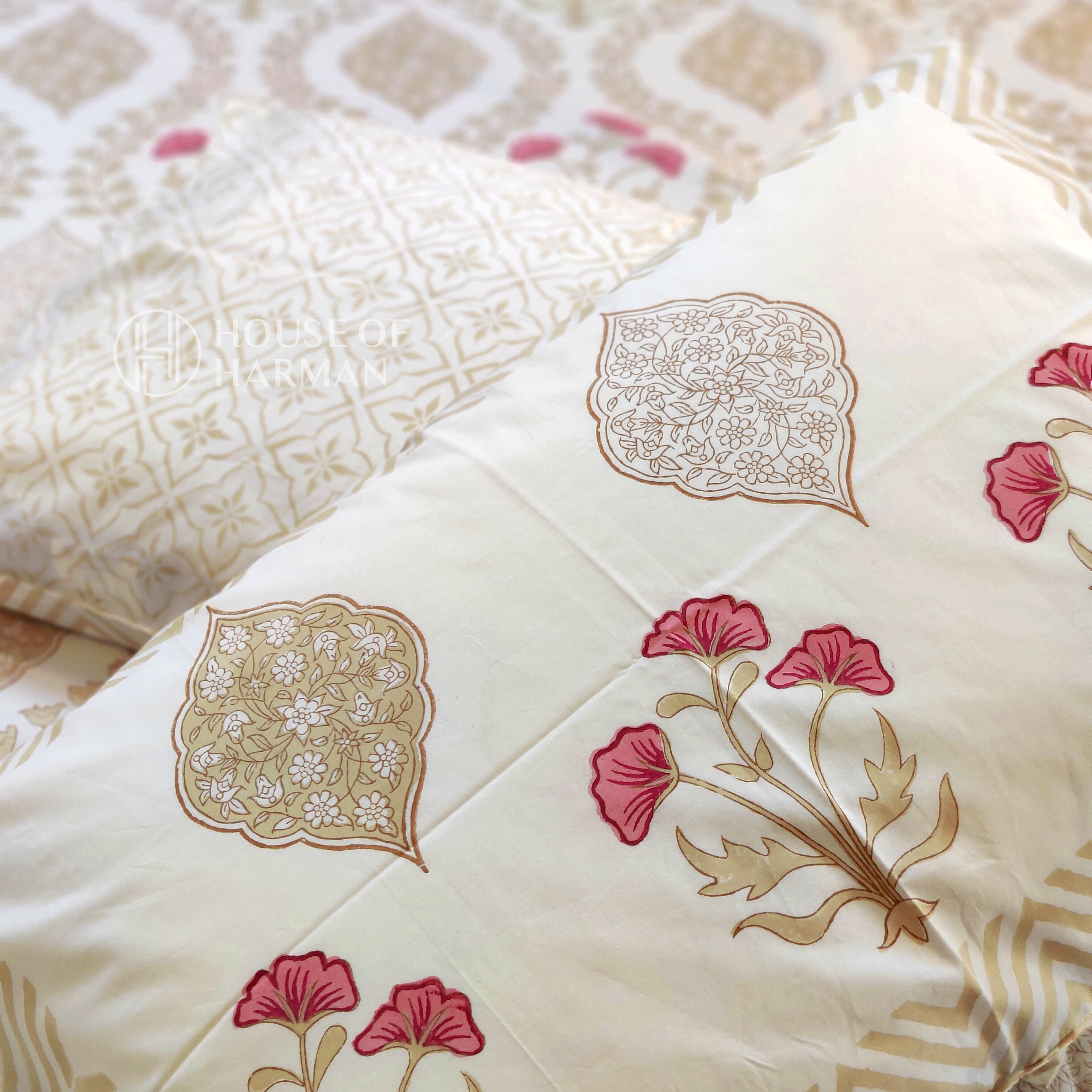 Vintage Rose Jaal Bedsheet and Dohar