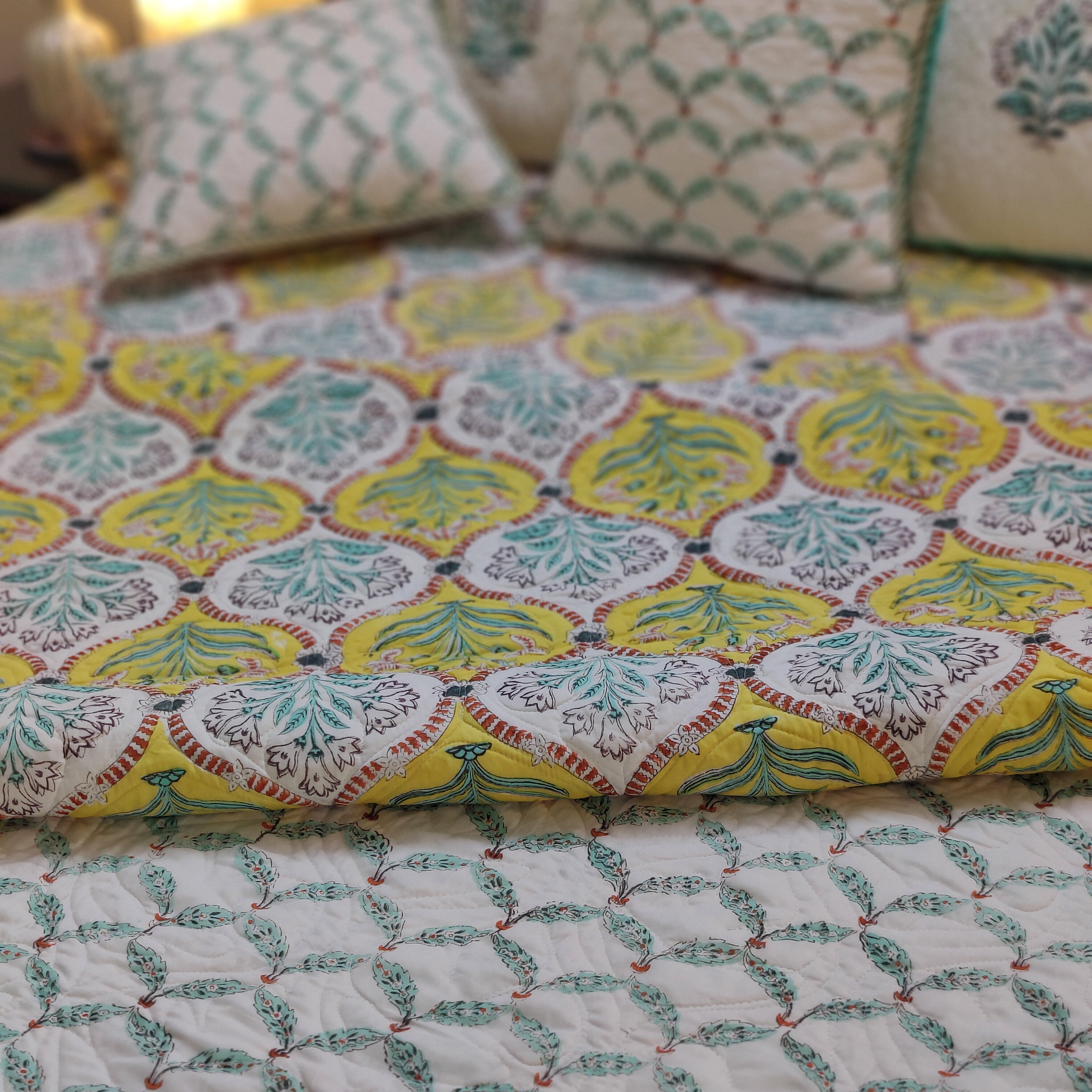 Floral Lemon Breeze Bedcover