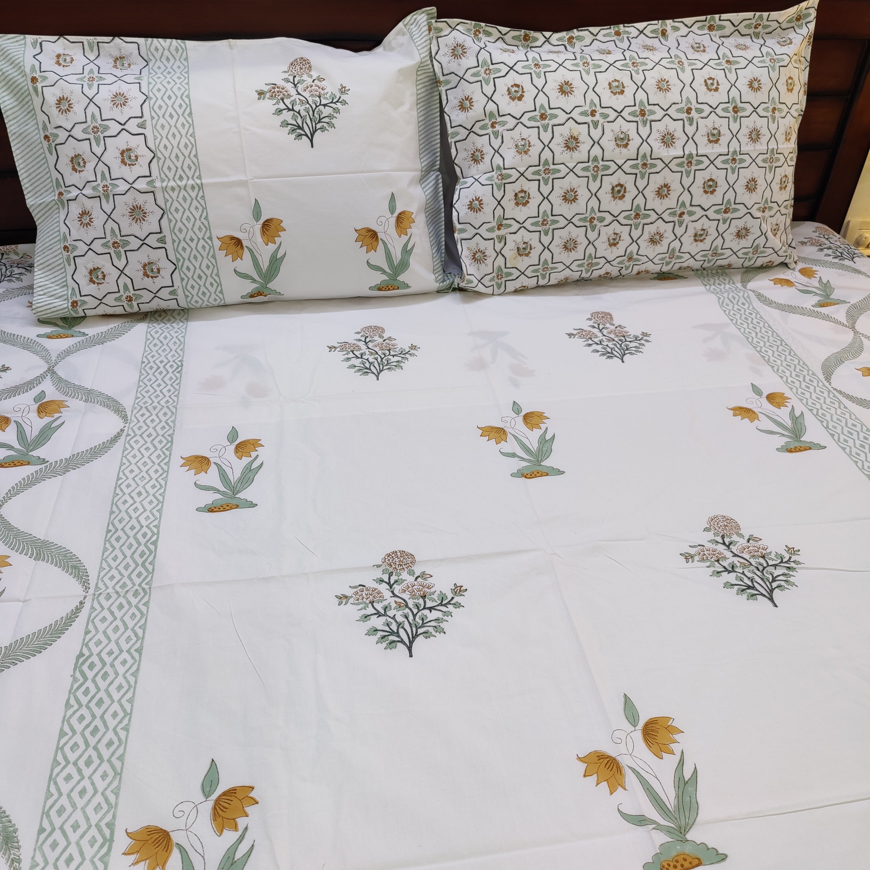 Garden Mosaic Bedsheet