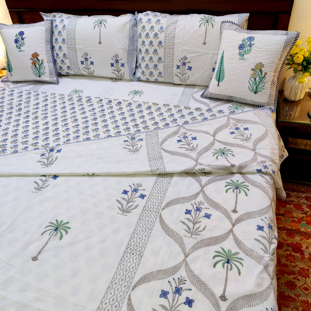 Coastal Flora Fusion Bedsheet and Dohar