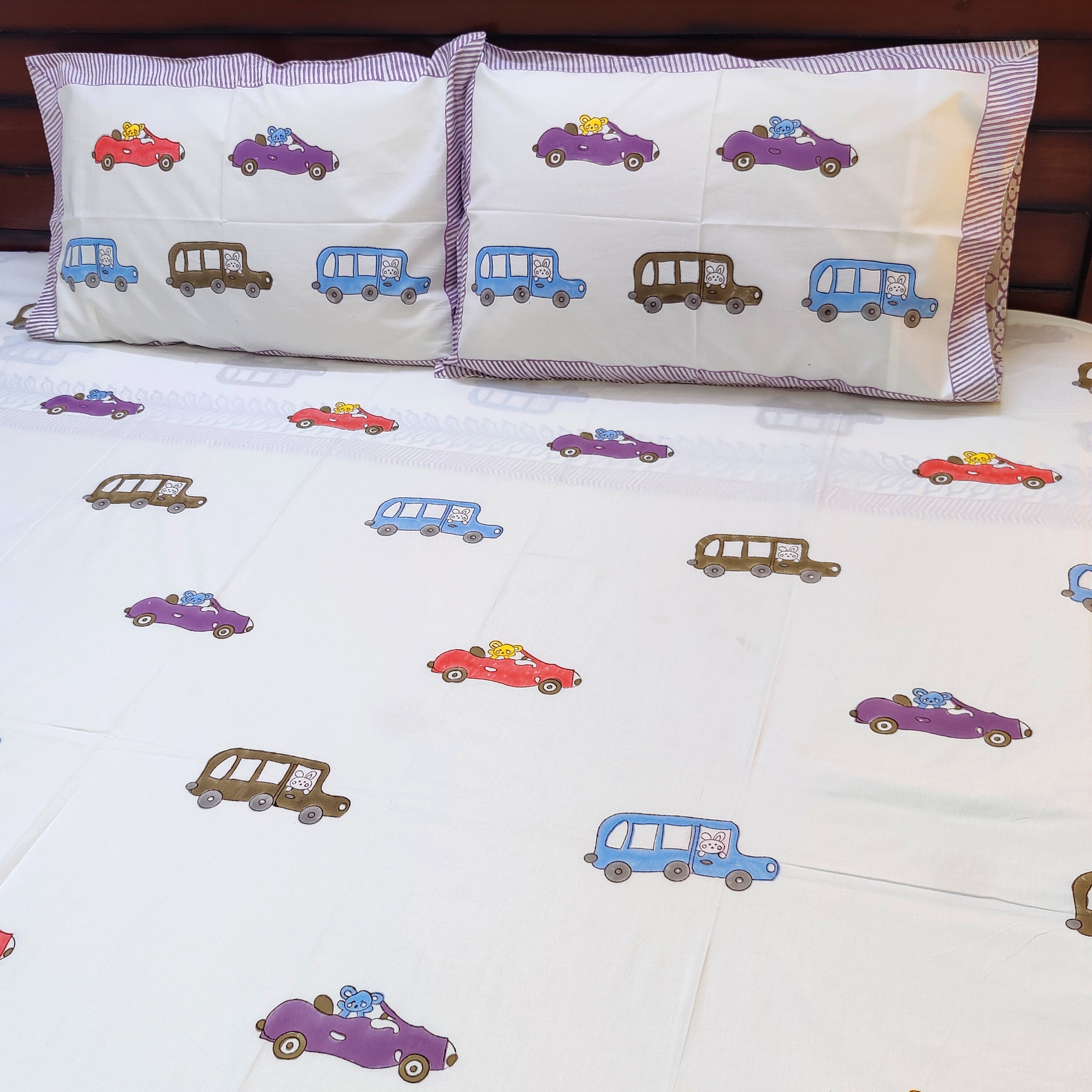 Tiny Traveler Drive Bedsheet