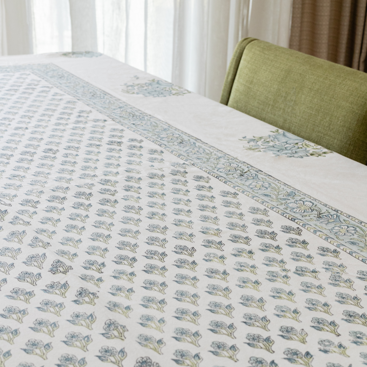 Ethnic Essence Table Cover